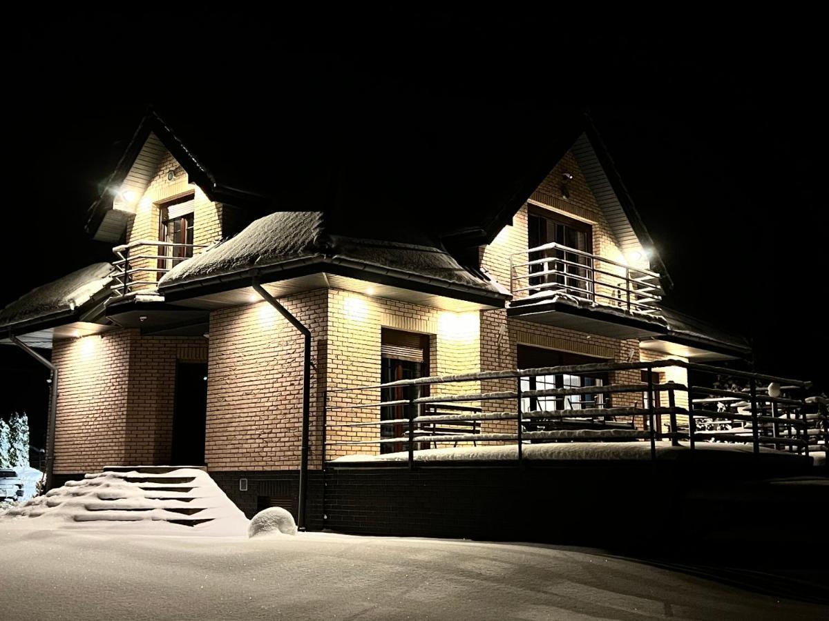 Domwigierski: Lakeside Comfort Farm with Private Beach and Sauna Wysoki Most  Exterior photo